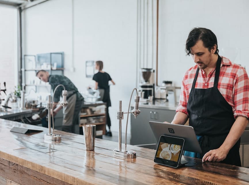 Shopify store automation and workflow management